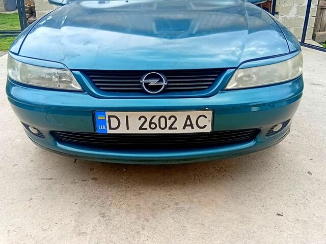 Зеленый Опель Вектра, объемом двигателя 1.6 л и пробегом 0 тыс. км за 2600 $, фото 1 на Automoto.ua