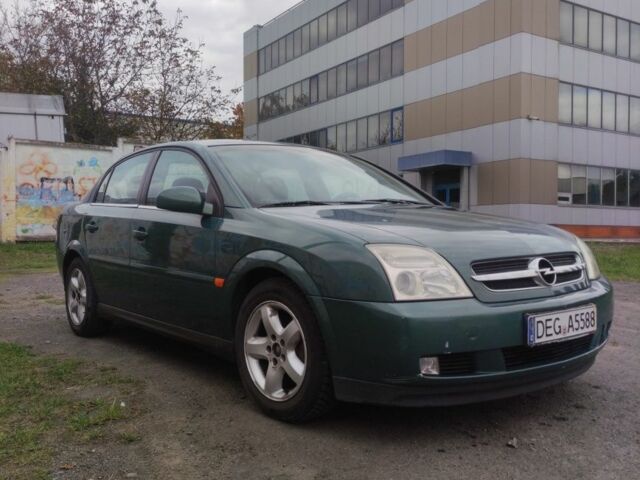 Зелений Опель Вектра, об'ємом двигуна 2 л та пробігом 333 тис. км за 2100 $, фото 1 на Automoto.ua