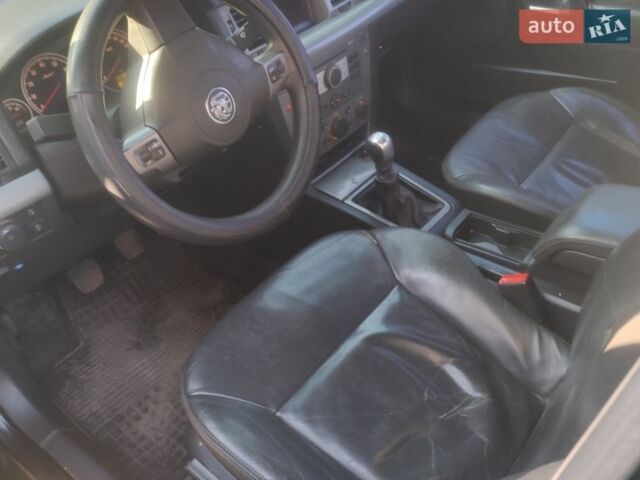 Зелений Опель Вектра, об'ємом двигуна 2.2 л та пробігом 345 тис. км за 3000 $, фото 1 на Automoto.ua