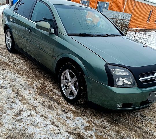 Зеленый Опель Вектра, объемом двигателя 2 л и пробегом 366 тыс. км за 4700 $, фото 1 на Automoto.ua