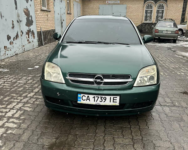 Зеленый Опель Вектра, объемом двигателя 2.2 л и пробегом 250 тыс. км за 2900 $, фото 1 на Automoto.ua