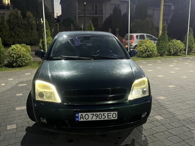 Зелений Опель Вектра, об'ємом двигуна 2.2 л та пробігом 240 тис. км за 3500 $, фото 1 на Automoto.ua