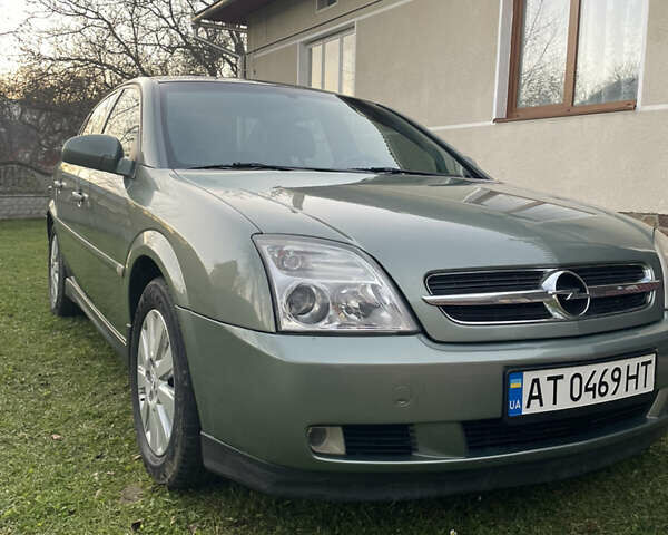 Зелений Опель Вектра, об'ємом двигуна 2.2 л та пробігом 164 тис. км за 4450 $, фото 1 на Automoto.ua