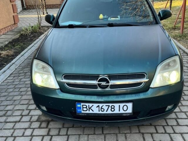 Зелений Опель Вектра, об'ємом двигуна 1.91 л та пробігом 387 тис. км за 3200 $, фото 1 на Automoto.ua