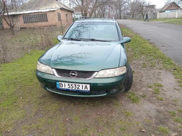 Зелений Опель Вектра, об'ємом двигуна 1.8 л та пробігом 200 тис. км за 2300 $, фото 1 на Automoto.ua