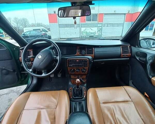 Зеленый Опель Вектра, объемом двигателя 1.8 л и пробегом 390 тыс. км за 2800 $, фото 1 на Automoto.ua
