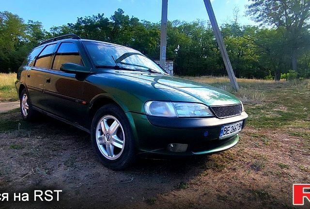 Зеленый Опель Вектра, объемом двигателя 1.8 л и пробегом 280 тыс. км за 2350 $, фото 1 на Automoto.ua