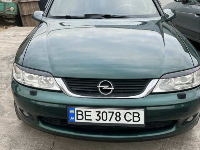 Зелений Опель Вектра, об'ємом двигуна 2.5 л та пробігом 280 тис. км за 2500 $, фото 1 на Automoto.ua