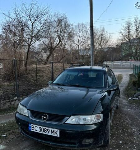 Зеленый Опель Вектра, объемом двигателя 1.8 л и пробегом 484 тыс. км за 1600 $, фото 1 на Automoto.ua