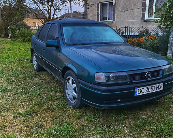 Зеленый Опель Вектра, объемом двигателя 2.5 л и пробегом 220 тыс. км за 500 $, фото 1 на Automoto.ua