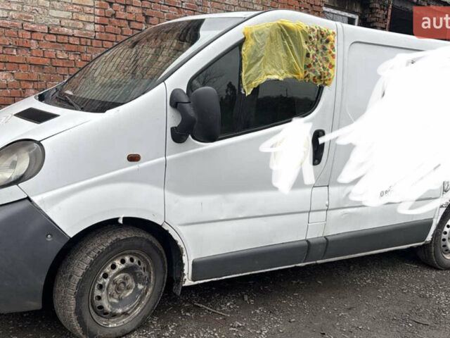 Белый Опель Виваро, объемом двигателя 0 л и пробегом 250 тыс. км за 800 $, фото 1 на Automoto.ua