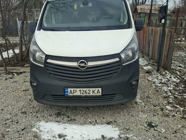 Білий Опель Віваро, об'ємом двигуна 1.6 л та пробігом 205 тис. км за 12500 $, фото 1 на Automoto.ua