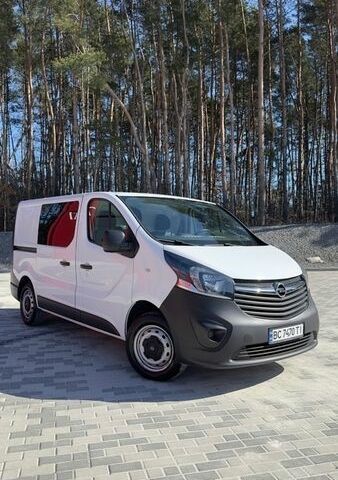 Білий Опель Віваро, об'ємом двигуна 1.6 л та пробігом 115 тис. км за 15500 $, фото 1 на Automoto.ua