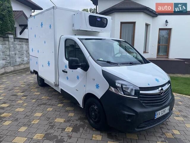 Білий Опель Віваро, об'ємом двигуна 1.6 л та пробігом 216 тис. км за 10299 $, фото 1 на Automoto.ua