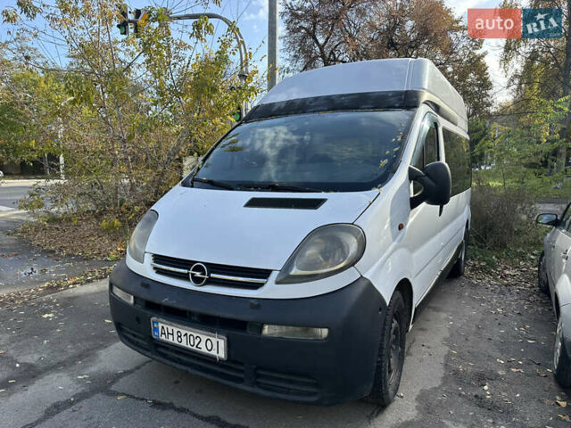Білий Опель Віваро, об'ємом двигуна 1.87 л та пробігом 450 тис. км за 4350 $, фото 1 на Automoto.ua