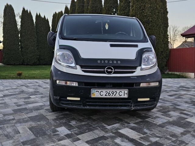 Білий Опель Віваро, об'ємом двигуна 0 л та пробігом 263 тис. км за 6000 $, фото 1 на Automoto.ua