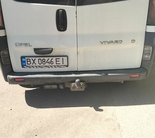 Білий Опель Віваро, об'ємом двигуна 1.87 л та пробігом 404 тис. км за 6000 $, фото 1 на Automoto.ua