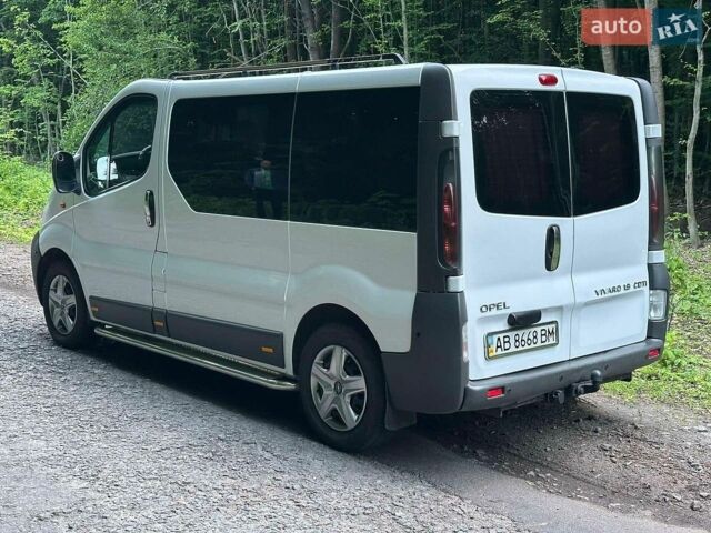 Белый Опель Виваро, объемом двигателя 1.87 л и пробегом 304 тыс. км за 6800 $, фото 1 на Automoto.ua