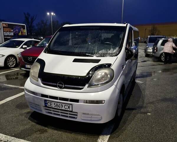 Белый Опель Виваро, объемом двигателя 1.87 л и пробегом 380 тыс. км за 6200 $, фото 1 на Automoto.ua