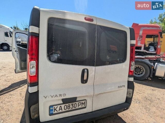 Белый Опель Виваро, объемом двигателя 1.87 л и пробегом 380 тыс. км за 5500 $, фото 1 на Automoto.ua