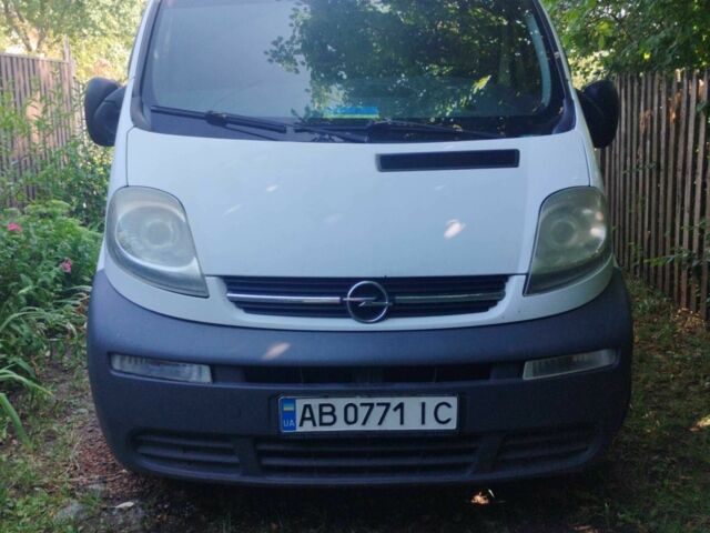 Белый Опель Виваро, объемом двигателя 1.9 л и пробегом 524 тыс. км за 5700 $, фото 1 на Automoto.ua