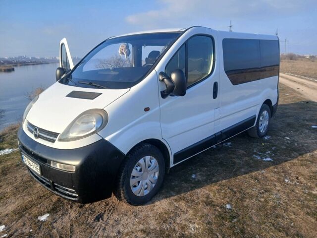 Білий Опель Віваро, об'ємом двигуна 1.9 л та пробігом 278 тис. км за 8200 $, фото 1 на Automoto.ua
