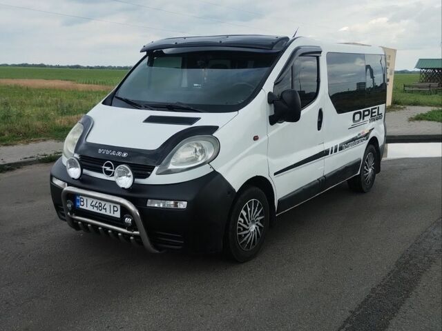 Білий Опель Віваро, об'ємом двигуна 1.87 л та пробігом 525 тис. км за 6800 $, фото 1 на Automoto.ua