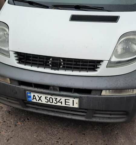 Белый Опель Виваро, объемом двигателя 1.9 л и пробегом 311 тыс. км за 7000 $, фото 1 на Automoto.ua