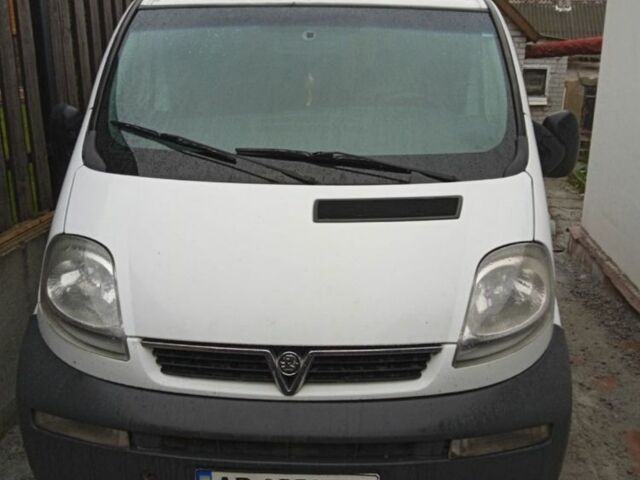 Білий Опель Віваро, об'ємом двигуна 1.9 л та пробігом 343 тис. км за 6000 $, фото 1 на Automoto.ua