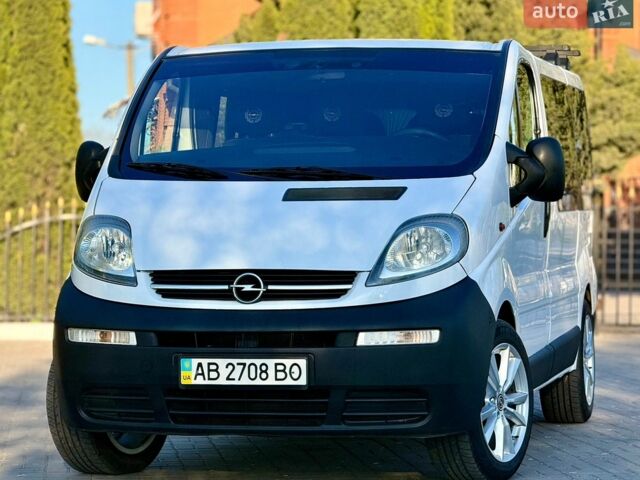 Белый Опель Виваро, объемом двигателя 1.87 л и пробегом 222 тыс. км за 8700 $, фото 1 на Automoto.ua