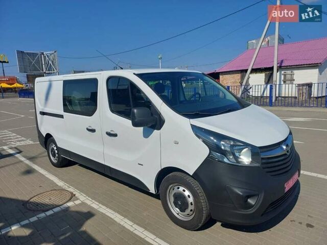 Белый Опель Виваро, объемом двигателя 1.6 л и пробегом 233 тыс. км за 12900 $, фото 1 на Automoto.ua