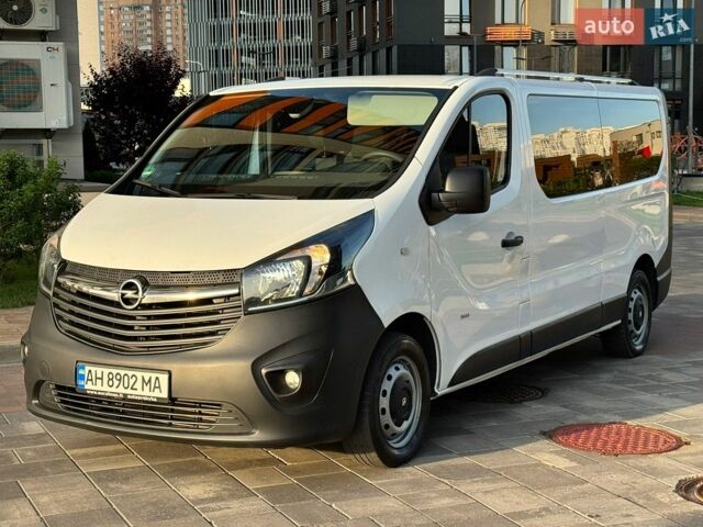 Білий Опель Віваро, об'ємом двигуна 1.6 л та пробігом 123 тис. км за 15900 $, фото 1 на Automoto.ua