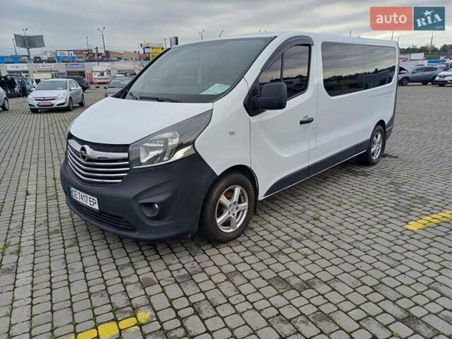 Білий Опель Віваро, об'ємом двигуна 1.6 л та пробігом 293 тис. км за 15300 $, фото 1 на Automoto.ua