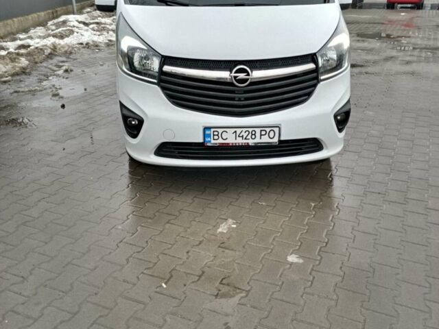 Білий Опель Віваро, об'ємом двигуна 1.6 л та пробігом 110 тис. км за 16300 $, фото 1 на Automoto.ua