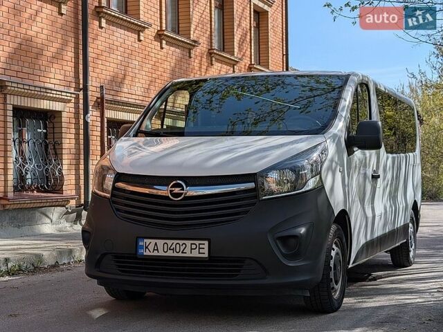 Білий Опель Віваро, об'ємом двигуна 1.6 л та пробігом 187 тис. км за 16400 $, фото 1 на Automoto.ua
