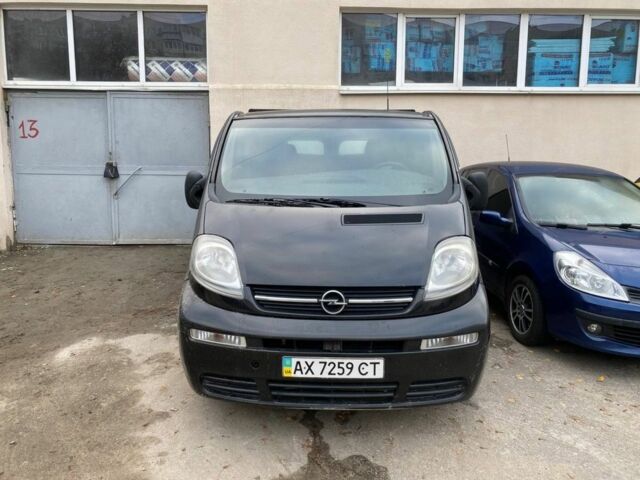 Опель Виваро 2005 в Харькове на Automoto.ua Черный Опель Виваро, объемом двигателя 1.9 л и пробегом 250 тыс. км за 3200 $, фото 1 на Automoto.ua