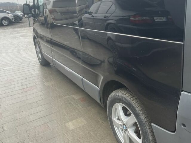 Чорний Опель Віваро, об'ємом двигуна 2.5 л та пробігом 350 тис. км за 8500 $, фото 1 на Automoto.ua