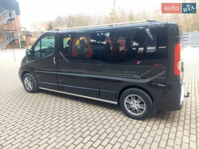 Чорний Опель Віваро, об'ємом двигуна 2.5 л та пробігом 42 тис. км за 9450 $, фото 1 на Automoto.ua