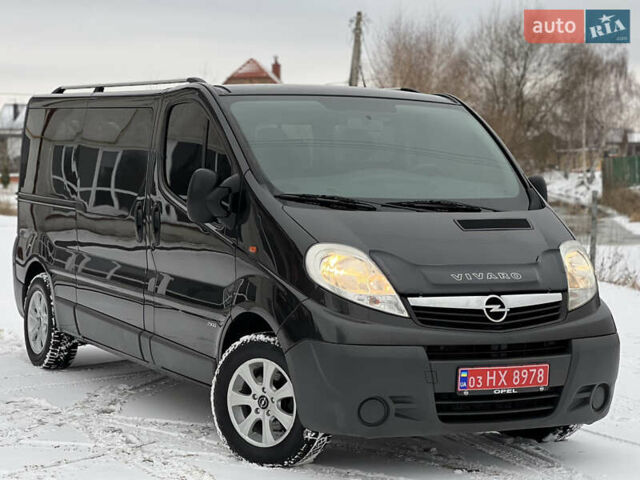 Черный Опель Виваро, объемом двигателя 2 л и пробегом 318 тыс. км за 14850 $, фото 1 на Automoto.ua