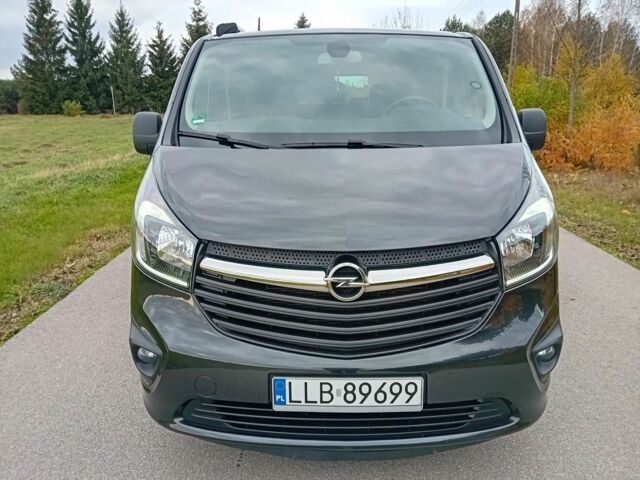Черный Опель Виваро, объемом двигателя 1.6 л и пробегом 117 тыс. км за 10500 $, фото 1 на Automoto.ua