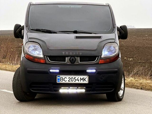 Опель Виваро 2006 в Белгород-Днестровском на Automoto.ua Черный Опель Виваро, объемом двигателя 2.5 л и пробегом 354 тыс. км за 4300 $, фото 1 на Automoto.ua