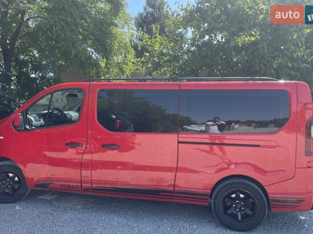 Червоний Опель Віваро, об'ємом двигуна 1.6 л та пробігом 355 тис. км за 17000 $, фото 1 на Automoto.ua