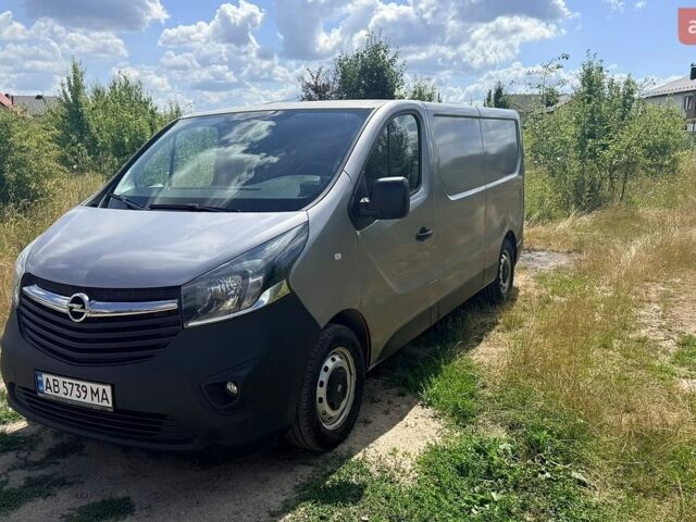 Червоний Опель Віваро, об'ємом двигуна 1.6 л та пробігом 158 тис. км за 14999 $, фото 1 на Automoto.ua