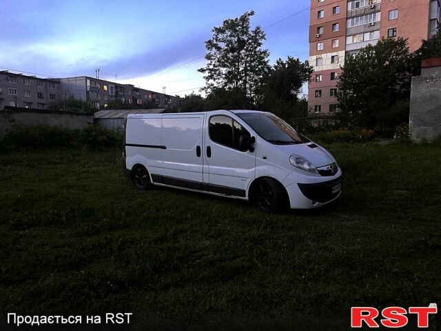 Опель Виваро, объемом двигателя 2 л и пробегом 317 тыс. км за 8500 $, фото 1 на Automoto.ua
