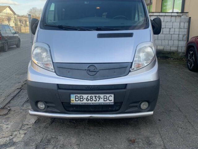 Опель Віваро, об'ємом двигуна 2 л та пробігом 232 тис. км за 13500 $, фото 1 на Automoto.ua