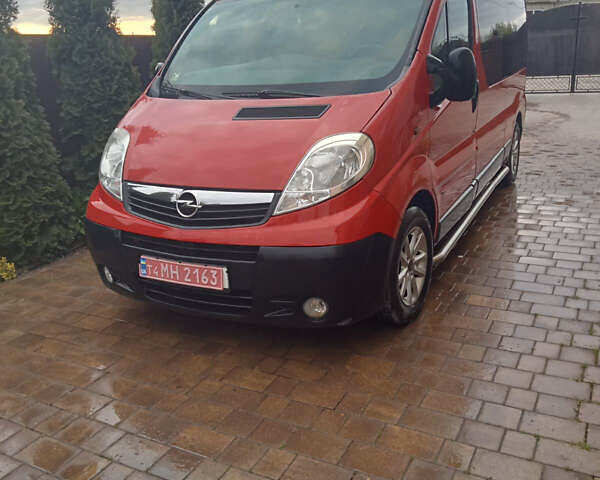 Опель Виваро, объемом двигателя 2 л и пробегом 303 тыс. км за 13400 $, фото 1 на Automoto.ua