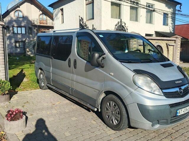 Опель Виваро, объемом двигателя 2 л и пробегом 385 тыс. км за 13350 $, фото 1 на Automoto.ua