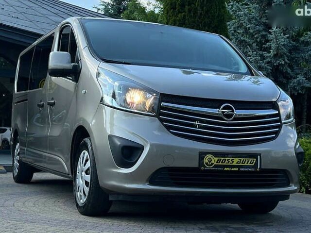 Опель Виваро, объемом двигателя 1.6 л и пробегом 249 тыс. км за 17999 $, фото 1 на Automoto.ua