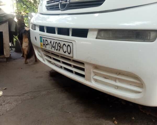 Білий Опель Віваро пас., об'ємом двигуна 1.9 л та пробігом 370 тис. км за 6000 $, фото 1 на Automoto.ua