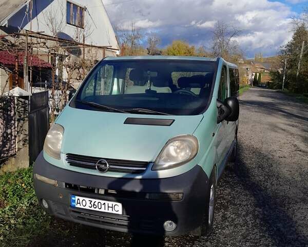 Опель Виваро пасс., объемом двигателя 1.9 л и пробегом 370 тыс. км за 6200 $, фото 1 на Automoto.ua